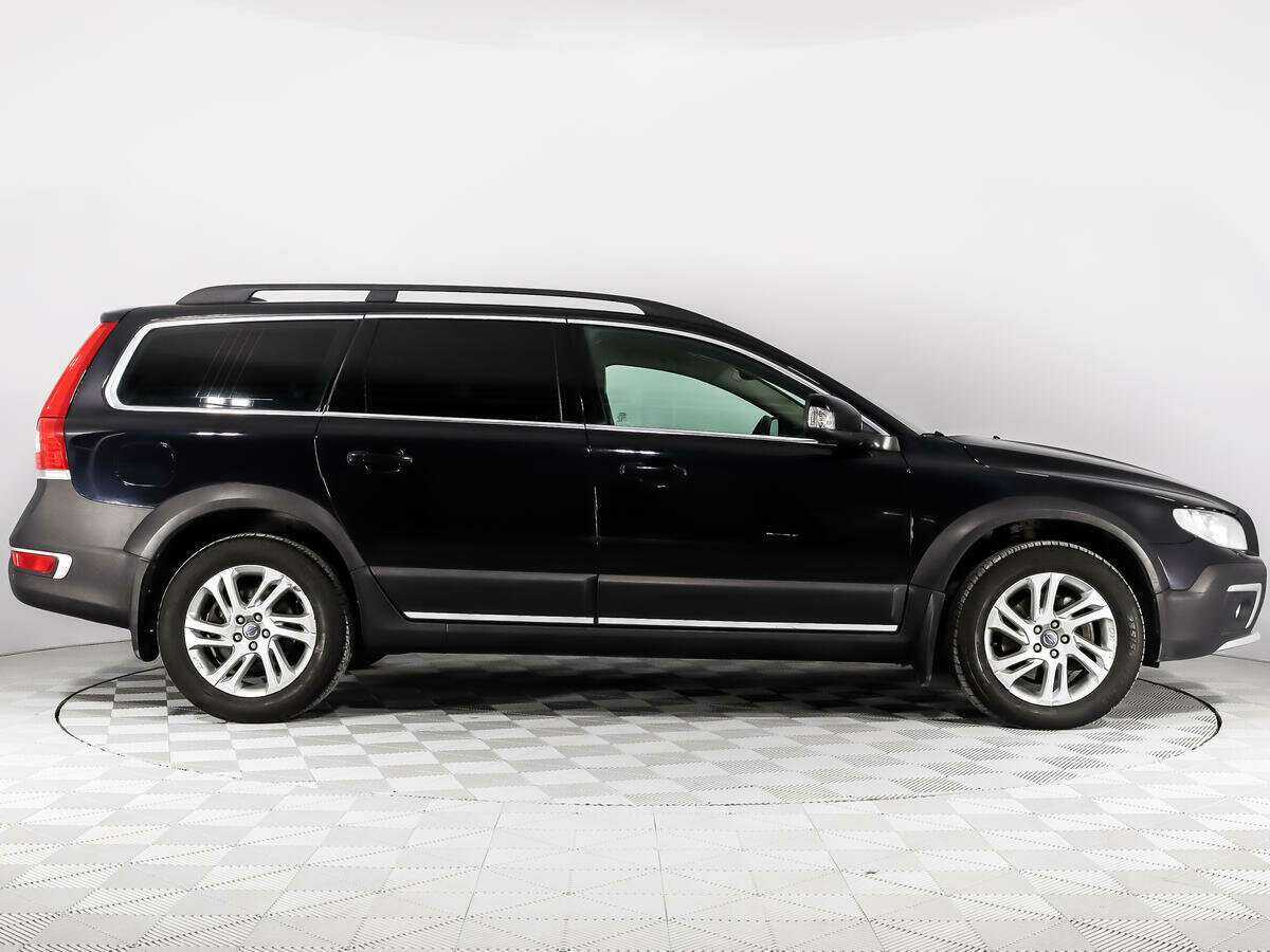 Купить Volvo XC70 с пробегом. Фото: #3