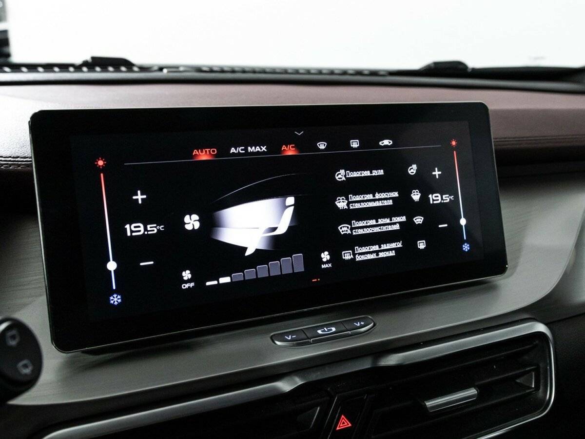 Купить Geely Coolray с пробегом. Фото: #17