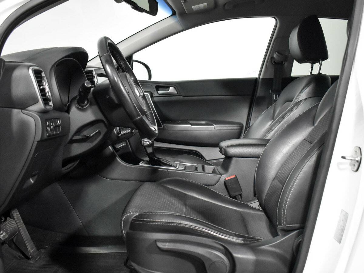 Купить Kia Sportage с пробегом. Фото: #8