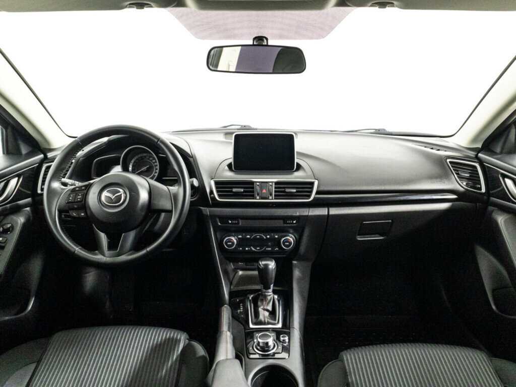 Купить Mazda 3 с пробегом. Фото: #12