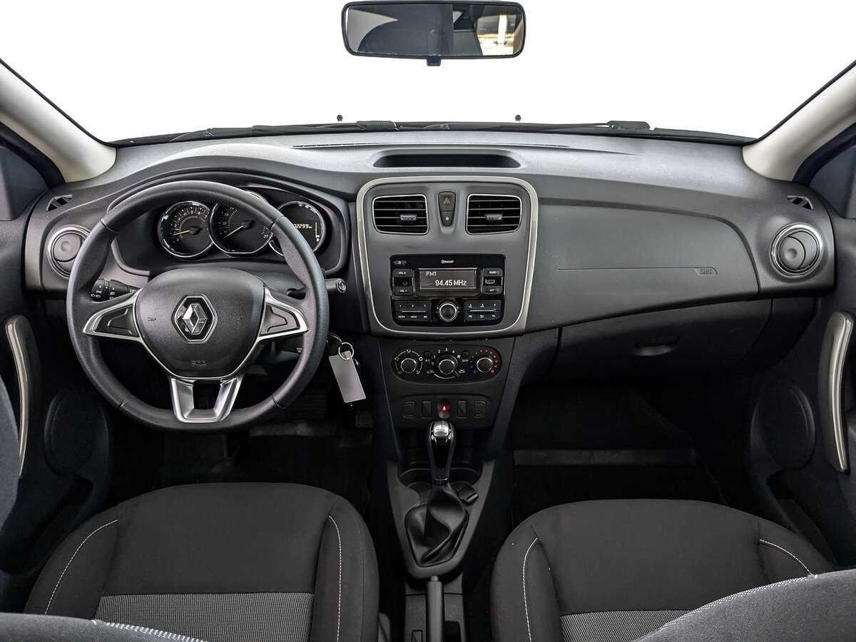 Купить Renault Logan с пробегом. Фото: #9