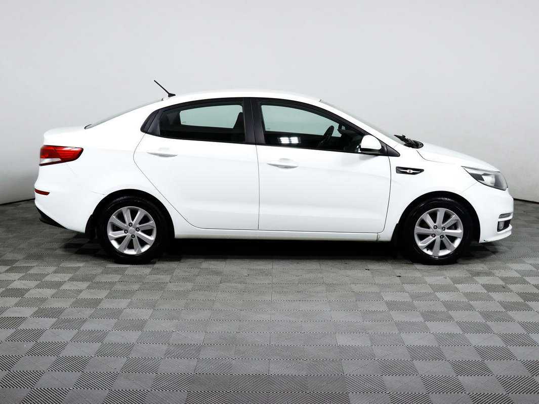 Купить Kia Rio с пробегом. Фото: #3