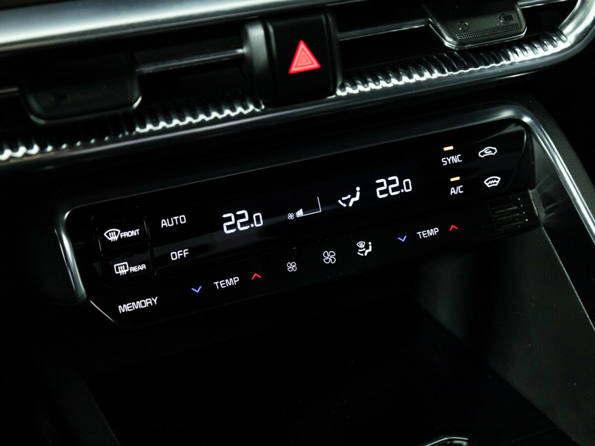 Купить Kia K5 с пробегом. Фото: #17