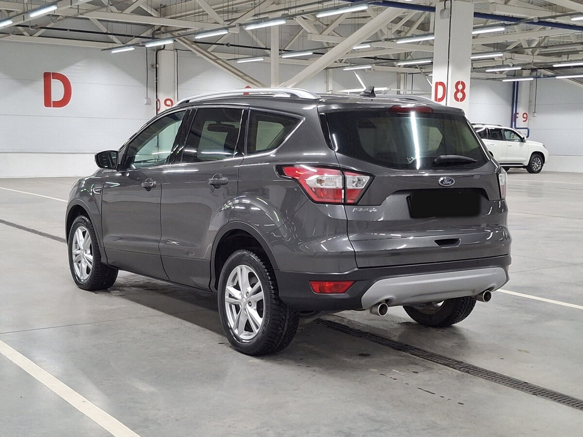 Купить Ford Kuga с пробегом. Фото: #6