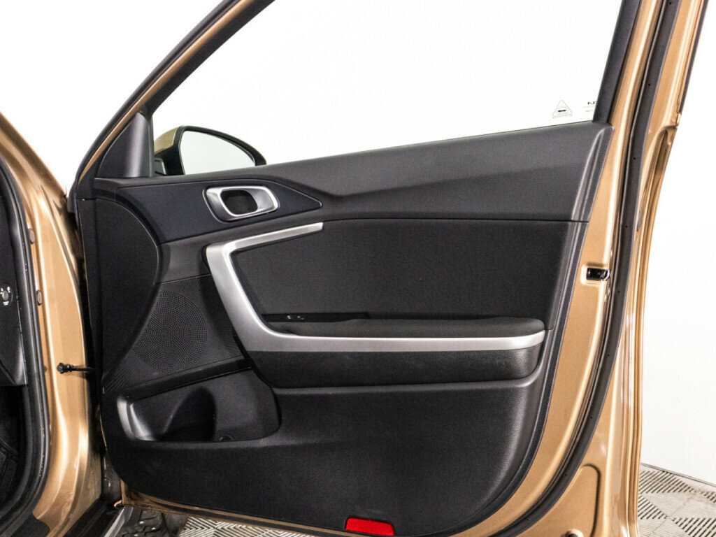 Купить Kia XCeed с пробегом. Фото: #28