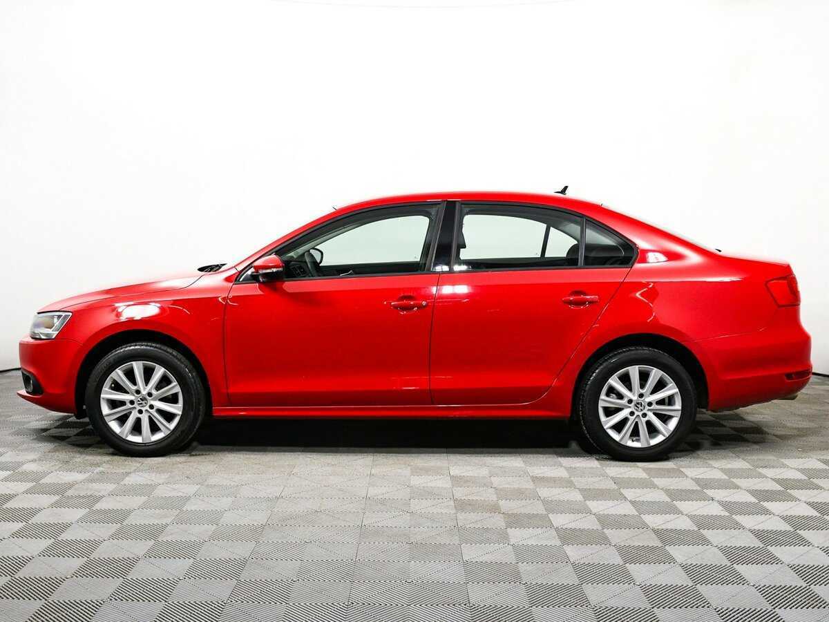 Купить Volkswagen Jetta с пробегом. Фото: #7