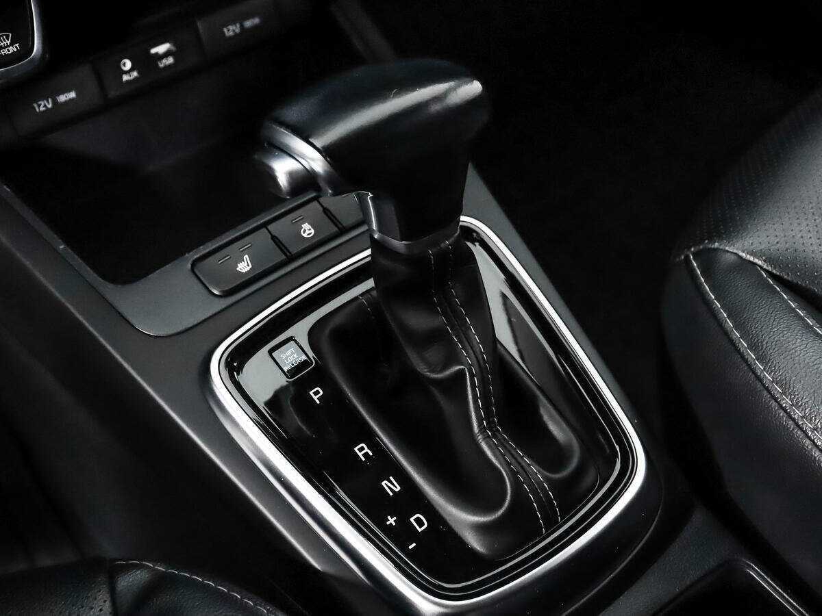 Купить Kia Rio с пробегом. Фото: #9