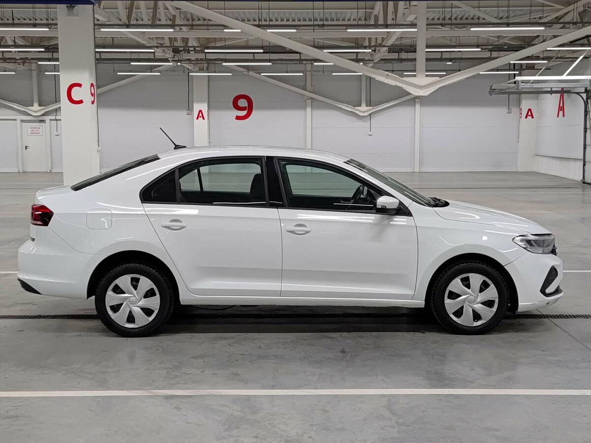 Купить Volkswagen Polo с пробегом. Фото: #3