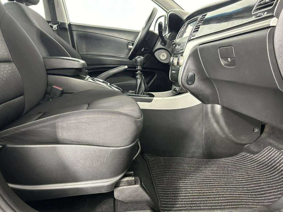 Купить SsangYong Actyon с пробегом. Фото: #10