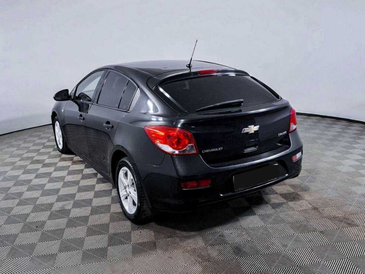 Купить Chevrolet Cruze с пробегом. Фото: #6