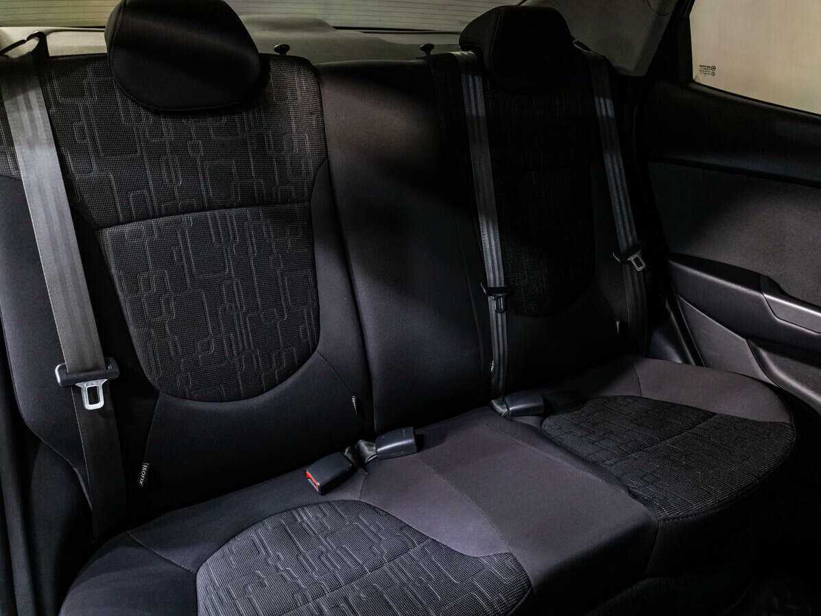 Купить Kia Rio с пробегом. Фото: #8