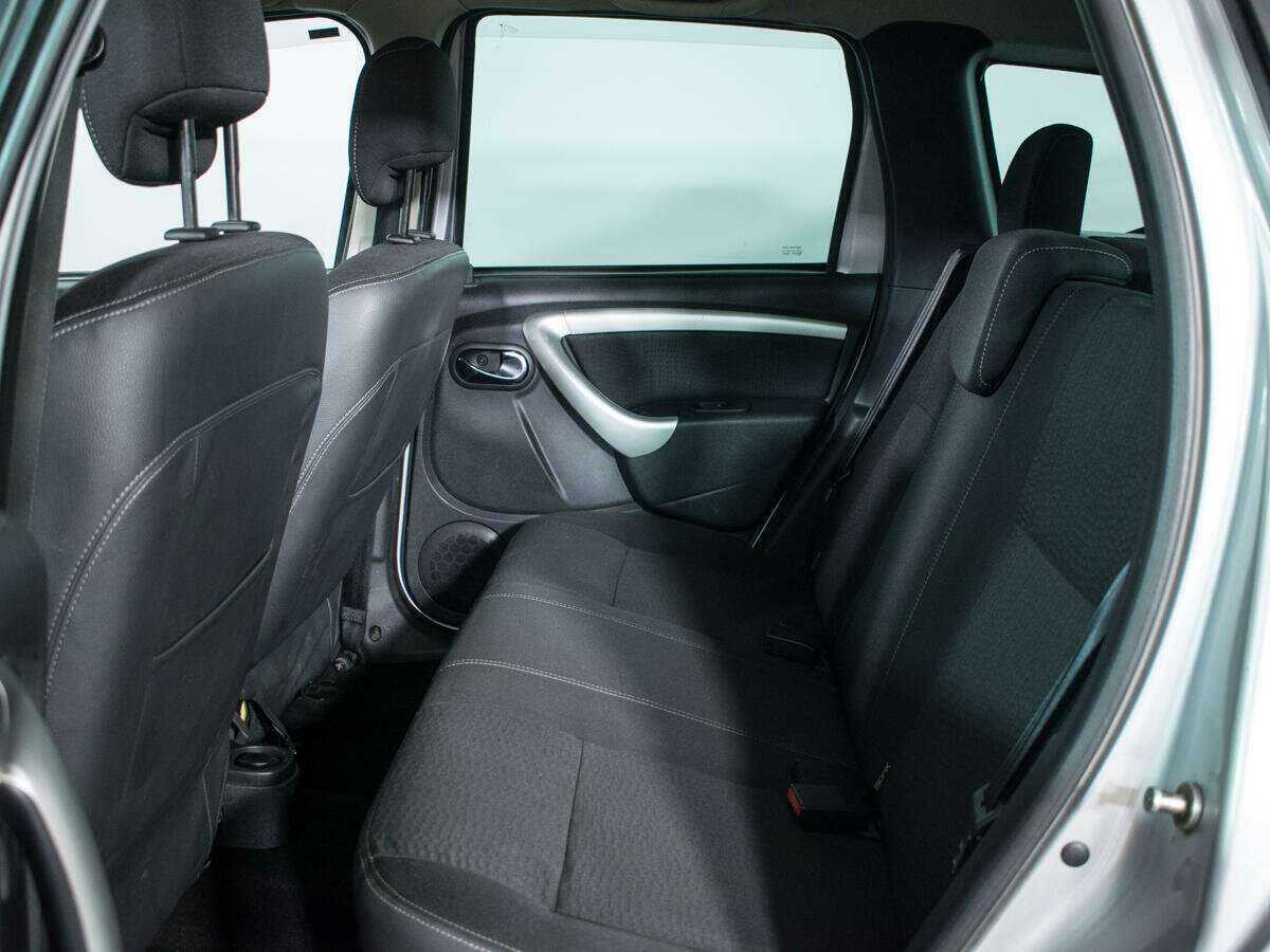 Купить Nissan Terrano с пробегом. Фото: #9