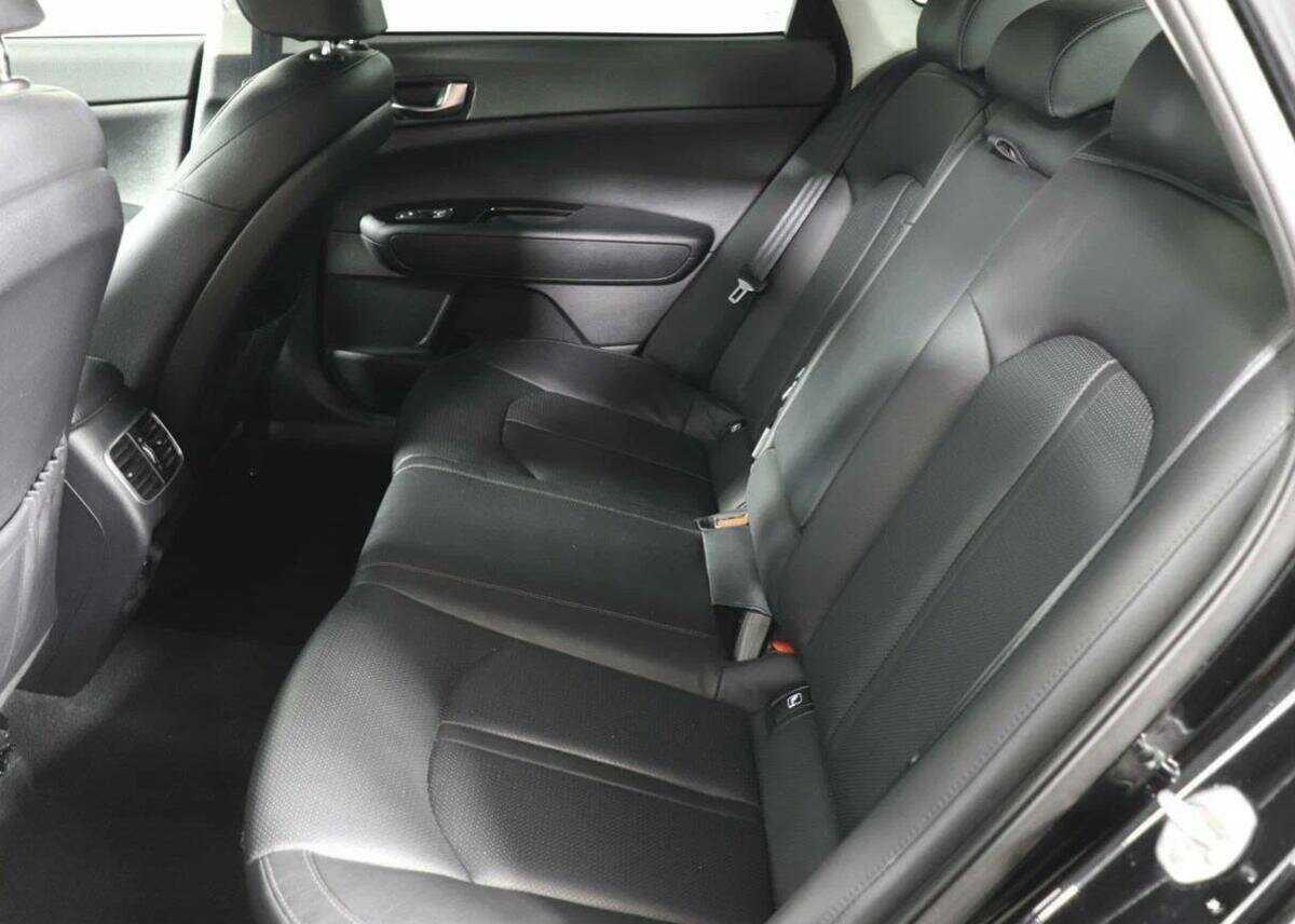 Купить Kia Optima с пробегом. Фото: #7