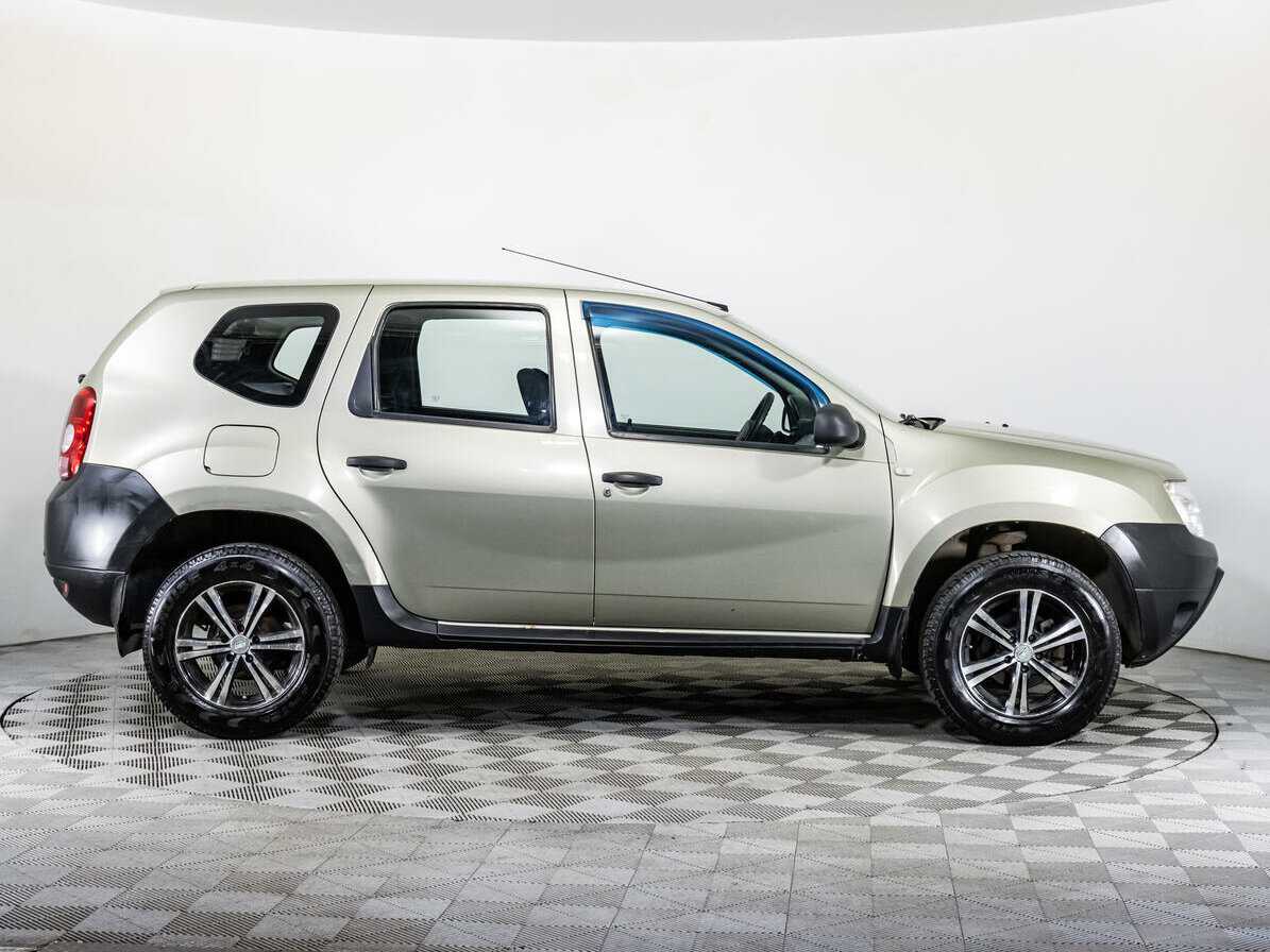 Купить Renault Duster с пробегом. Фото: #3