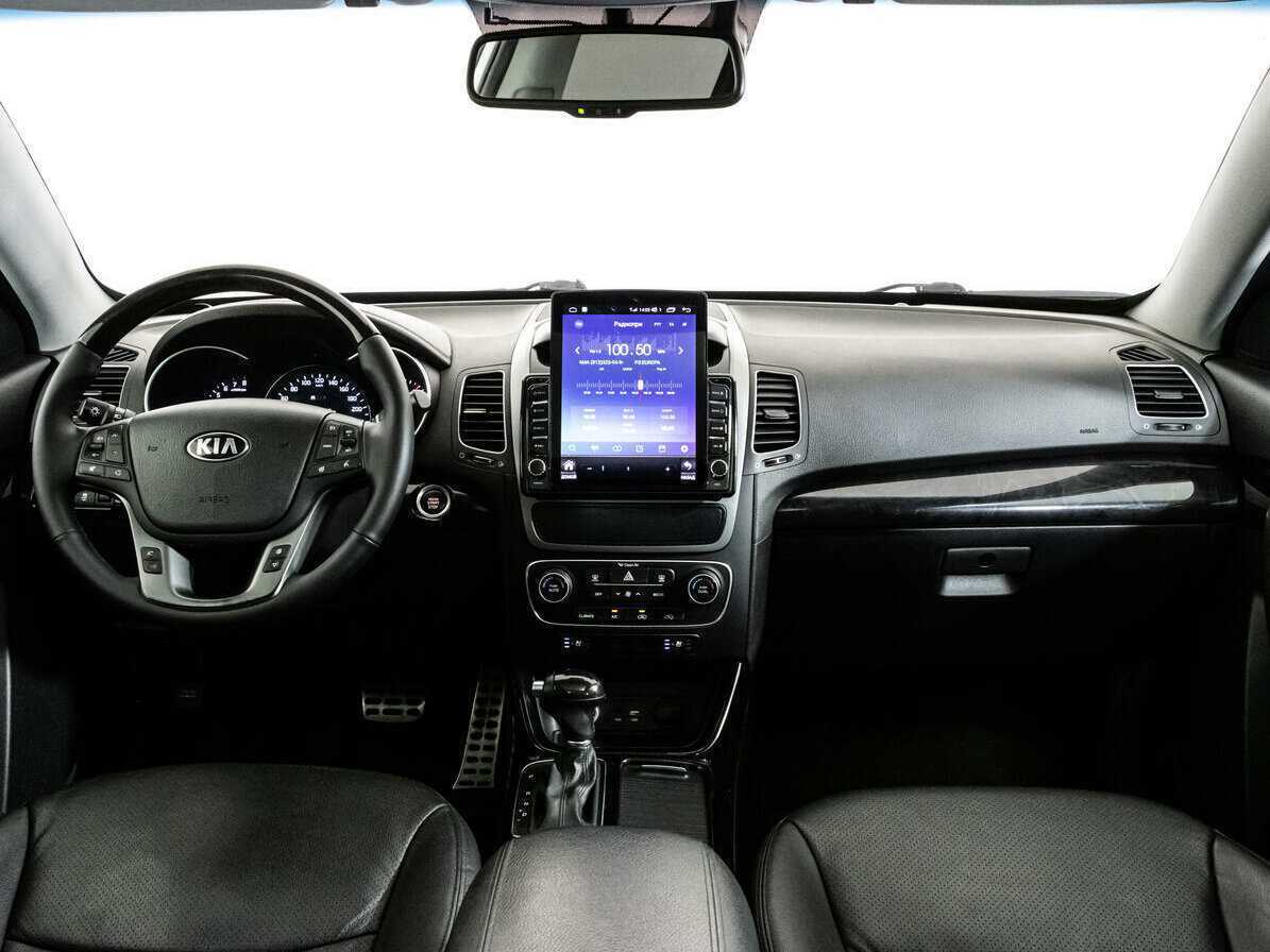 Купить Kia Sorento с пробегом. Фото: #9