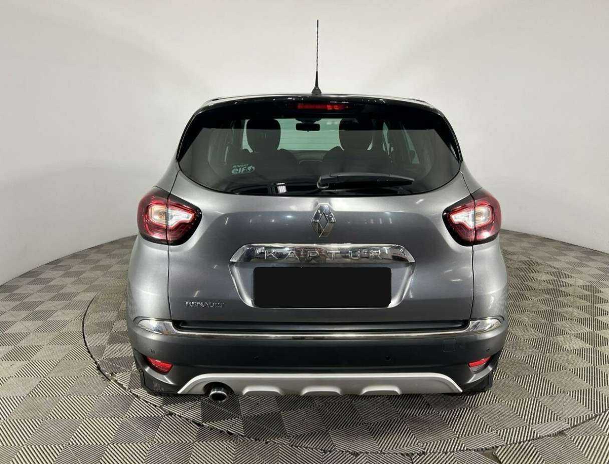 Купить Renault Kaptur с пробегом. Фото: #2