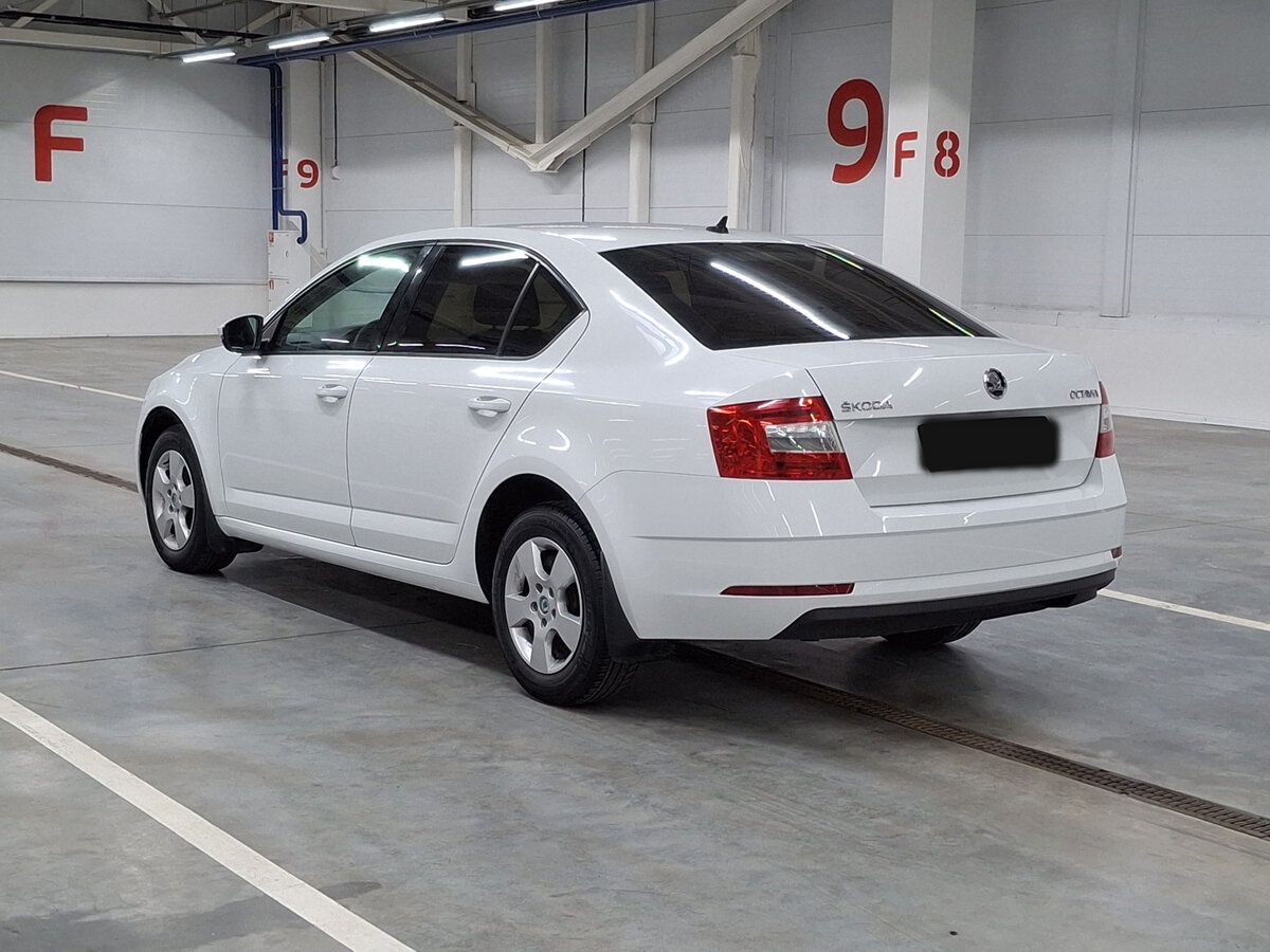 Купить Skoda Octavia с пробегом. Фото: #6