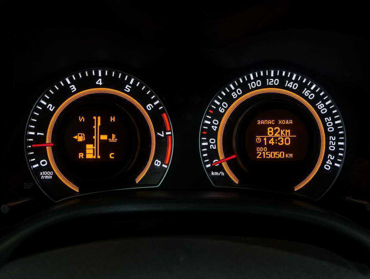 Купить Toyota Corolla с пробегом. Фото: #14