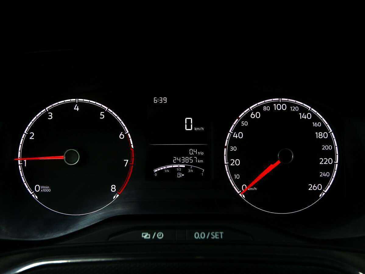 Купить Volkswagen Polo с пробегом. Фото: #17