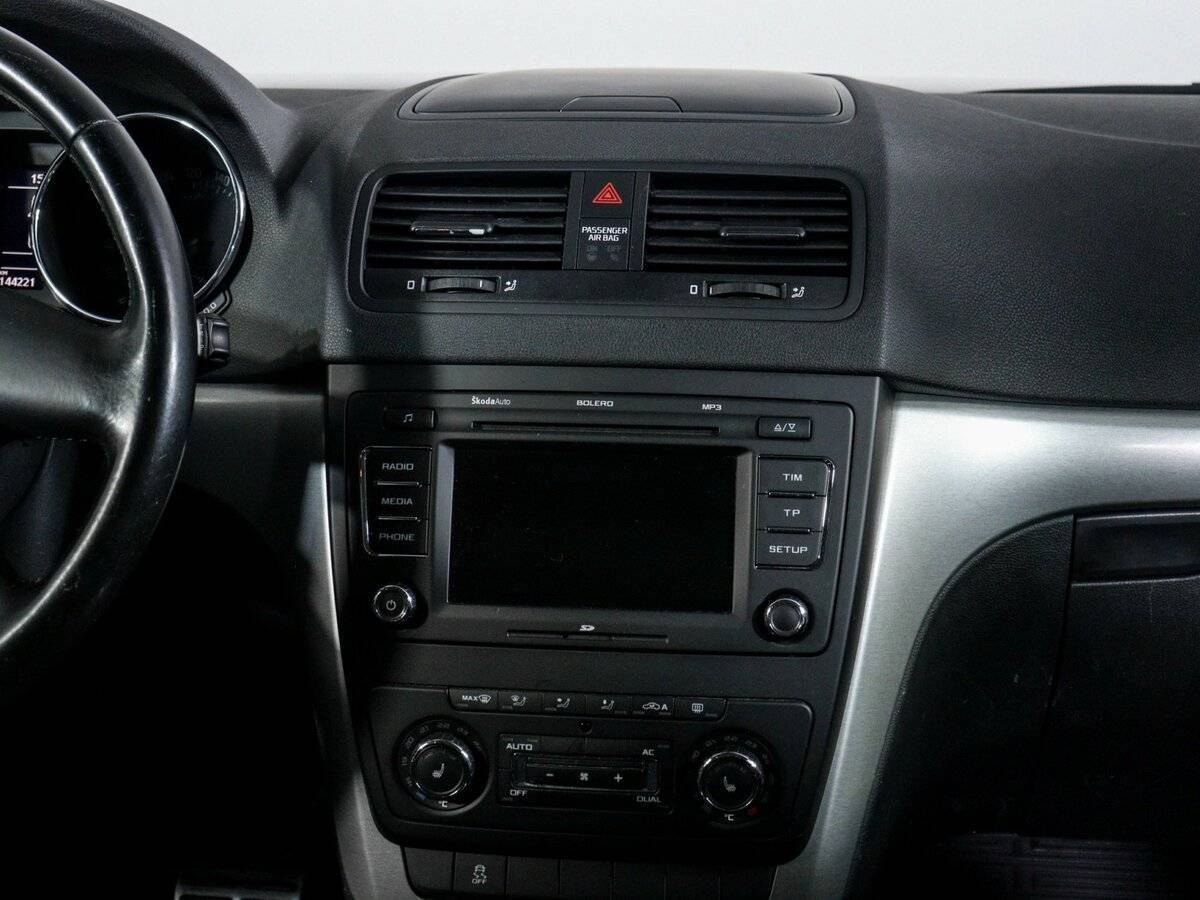 Купить Skoda Yeti с пробегом. Фото: #12