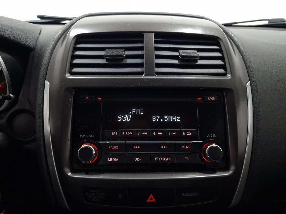 Купить Mitsubishi ASX с пробегом. Фото: #7