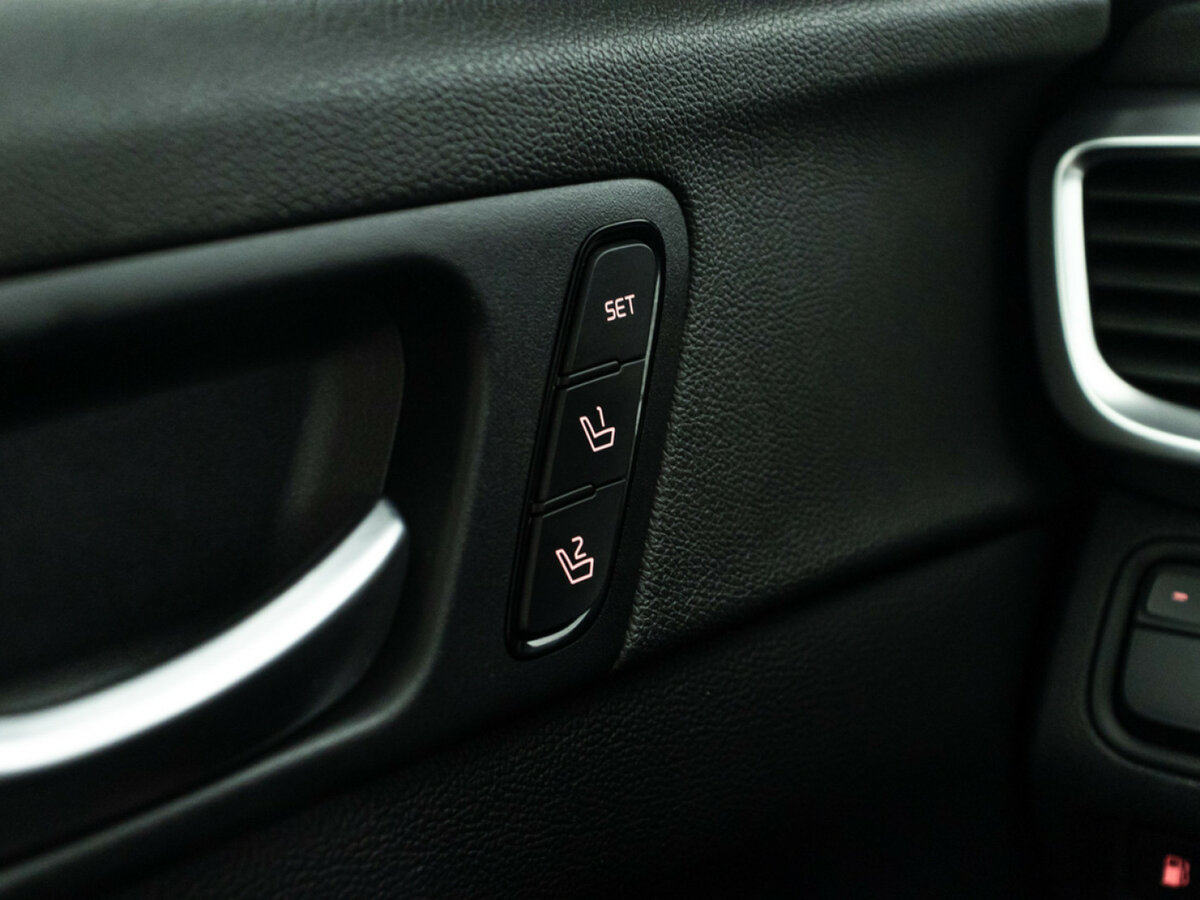 Купить Kia Optima с пробегом. Фото: #17