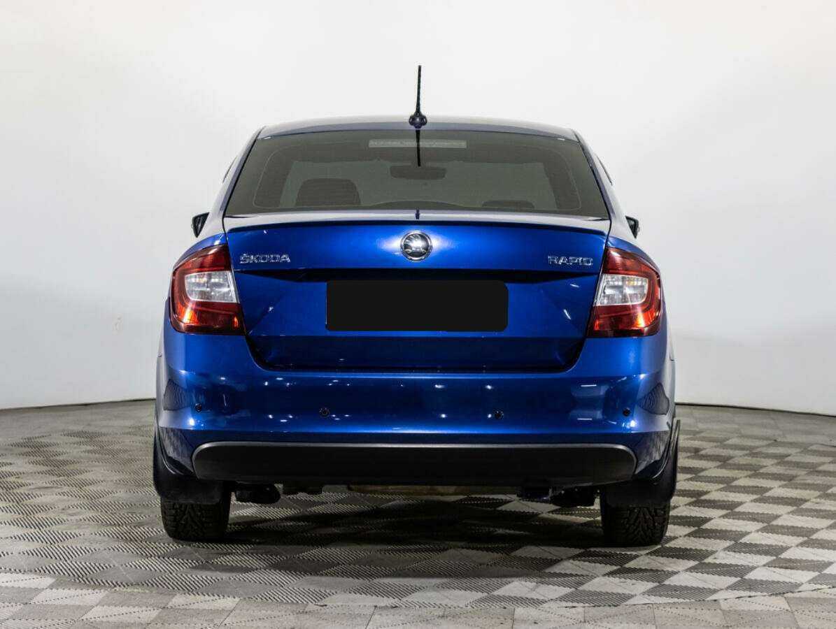 Купить Skoda Rapid с пробегом. Фото: #5