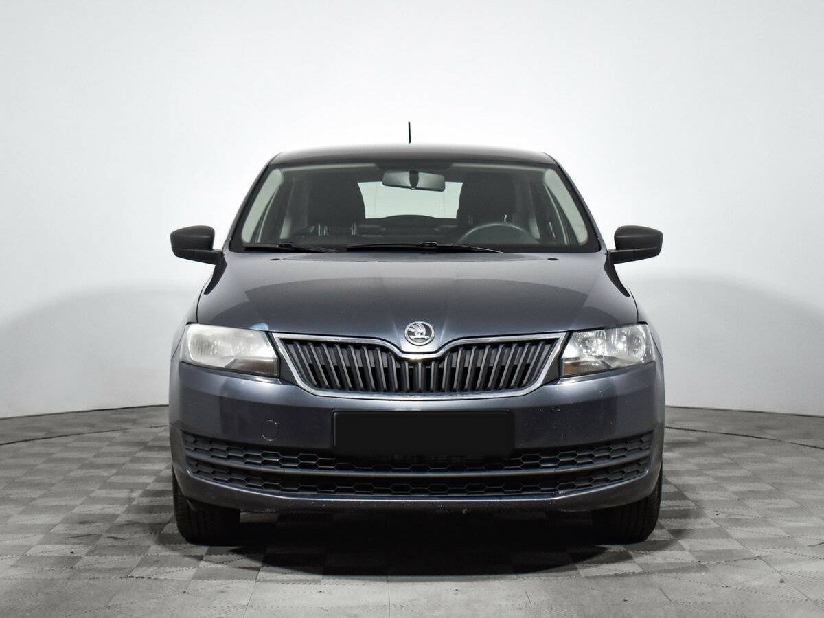 Купить Skoda Rapid с пробегом. Фото: #1