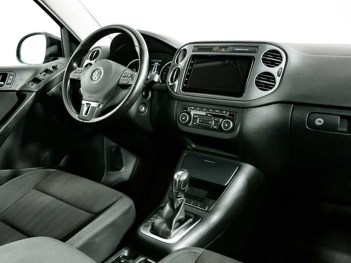 Купить Volkswagen Tiguan с пробегом. Фото: #8
