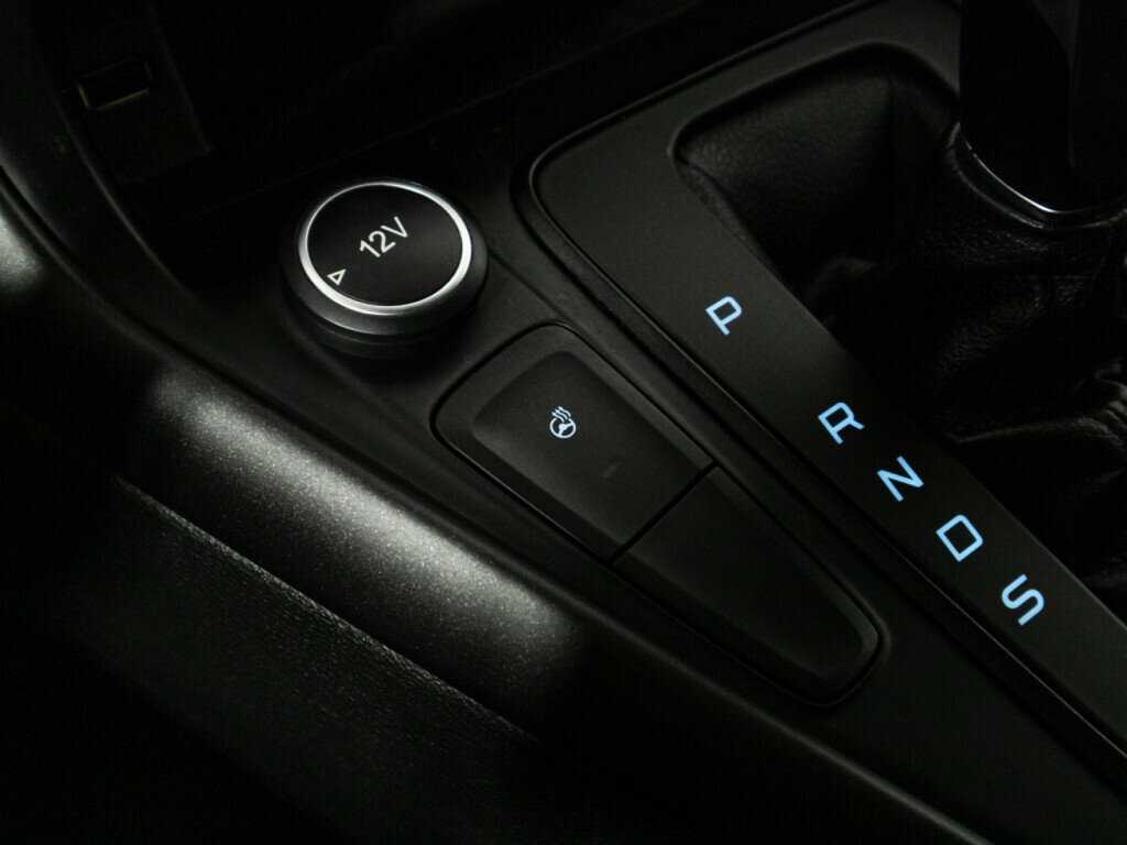 Купить Ford Focus с пробегом. Фото: #16