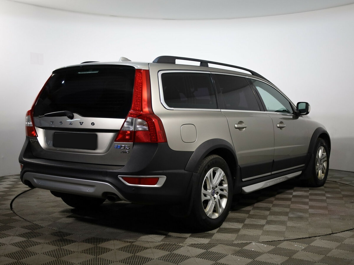 Купить Volvo XC70 с пробегом. Фото: #4