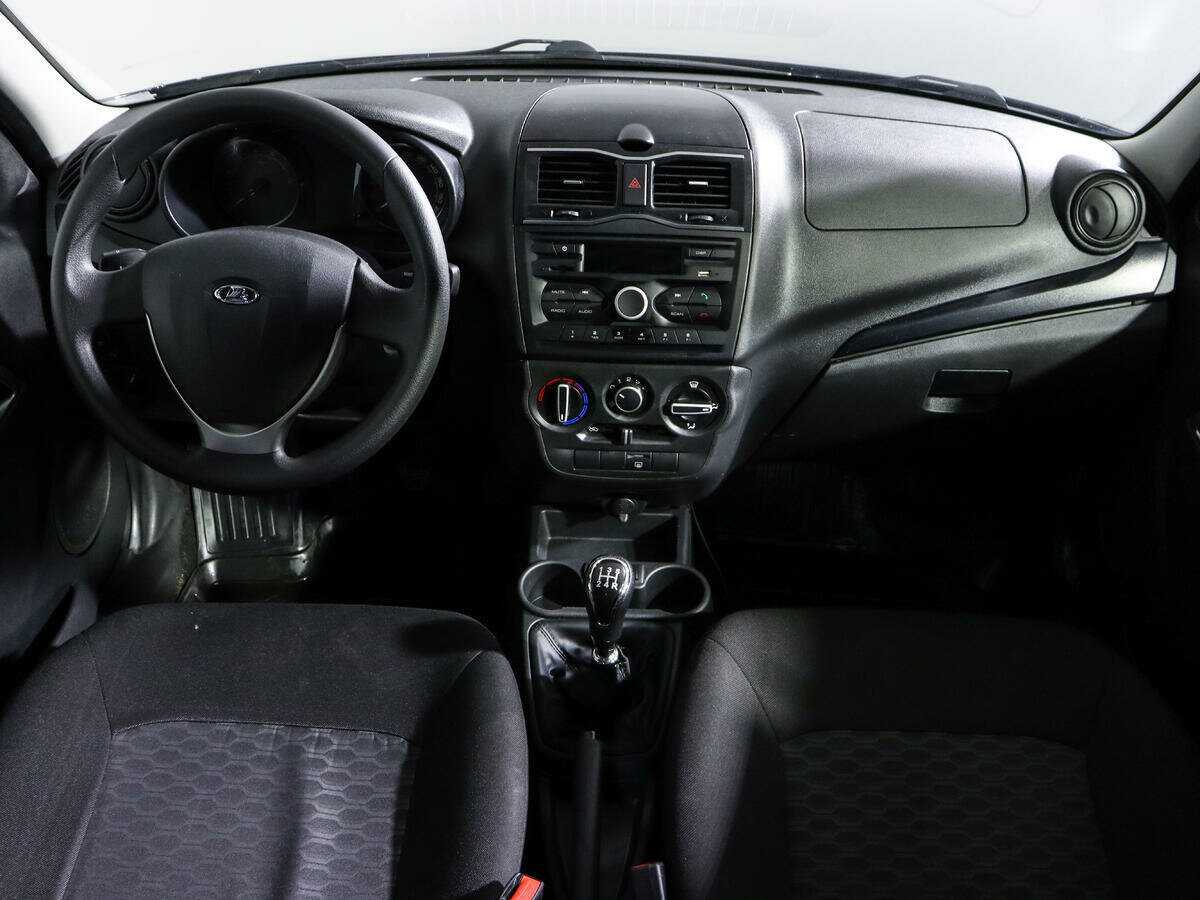 Купить Lada (ВАЗ) Granta с пробегом. Фото: #9