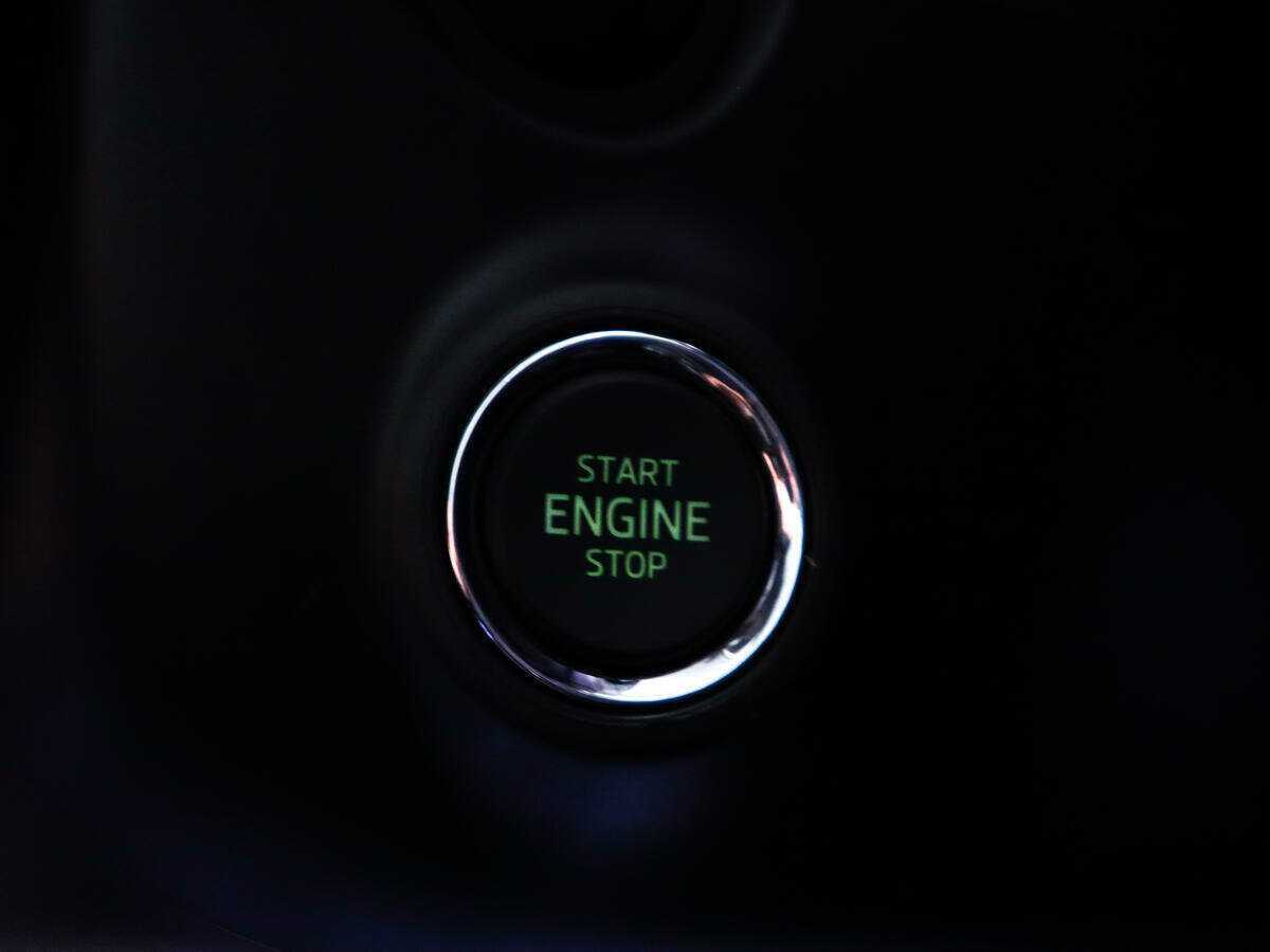 Купить Skoda Rapid с пробегом. Фото: #14