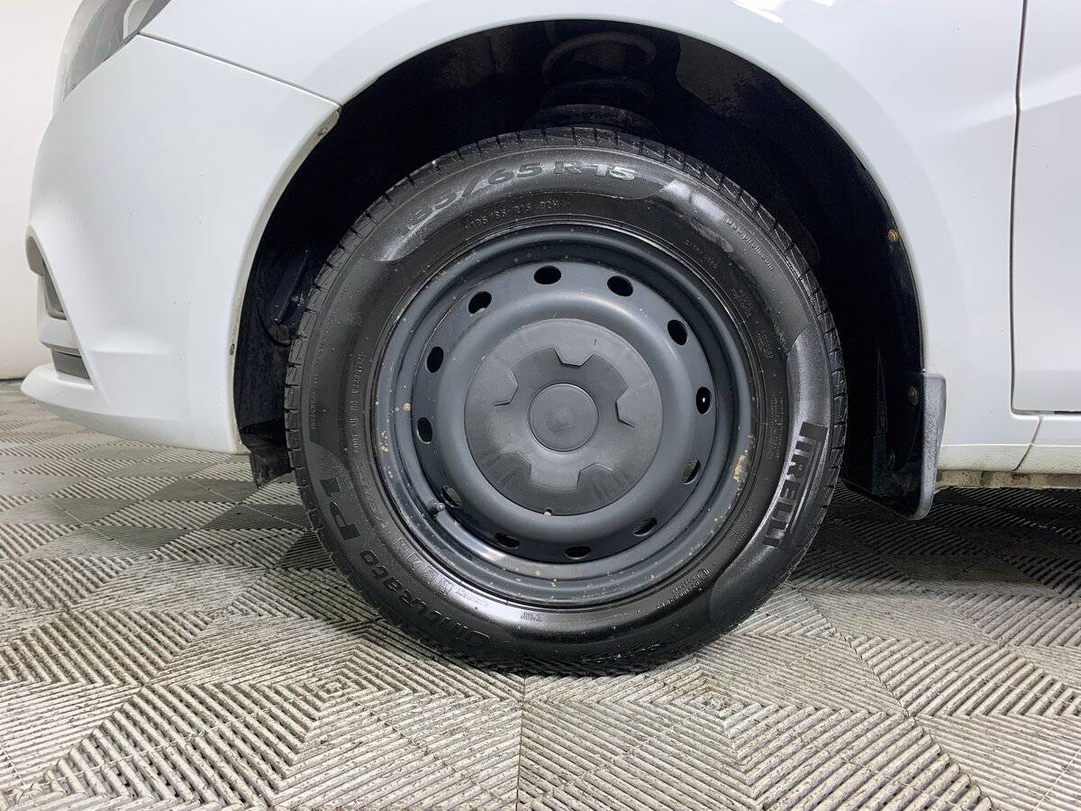 Купить Lada (ВАЗ) Vesta с пробегом. Фото: #8