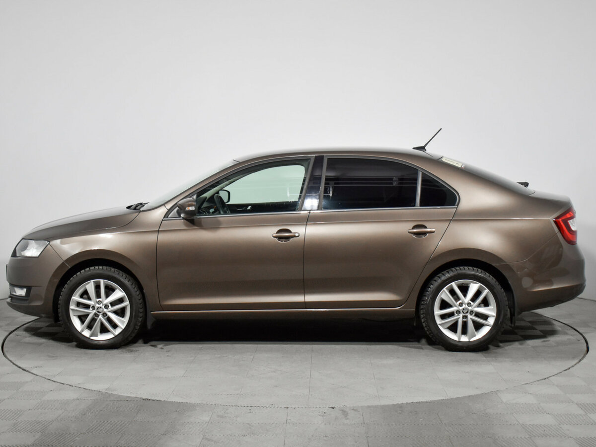 Купить Skoda Rapid с пробегом. Фото: #7