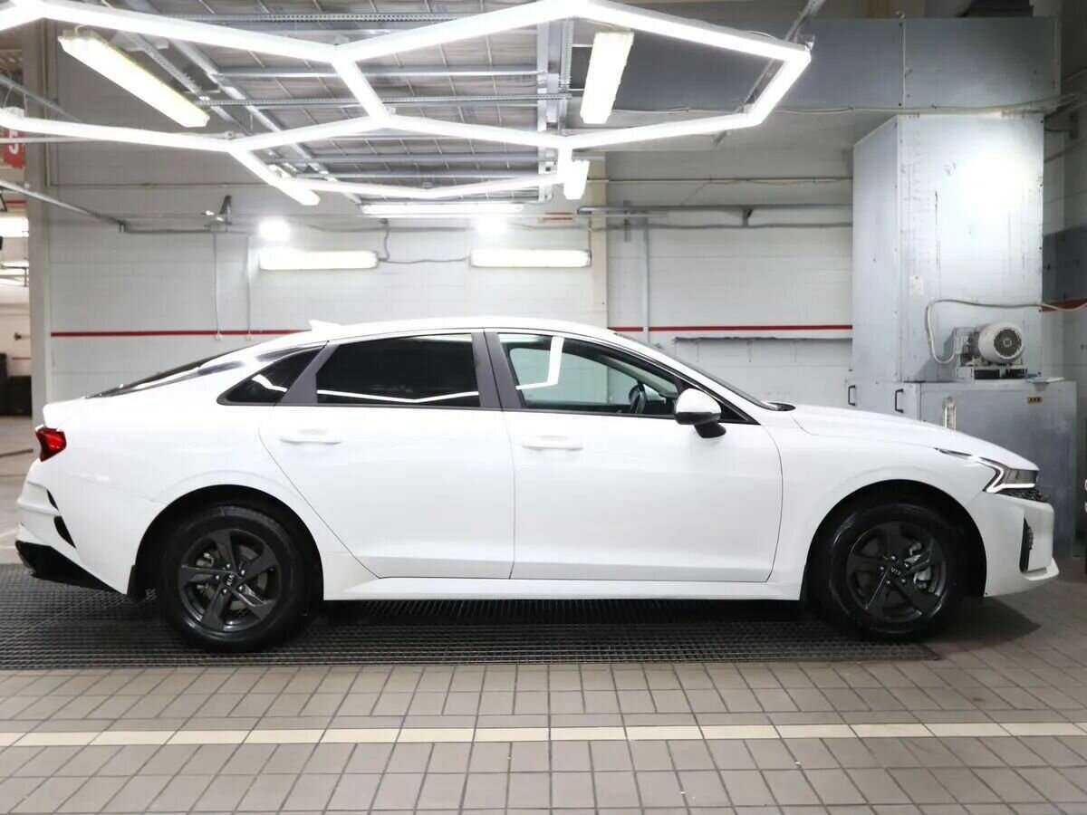 Купить Kia K5 с пробегом. Фото: #13