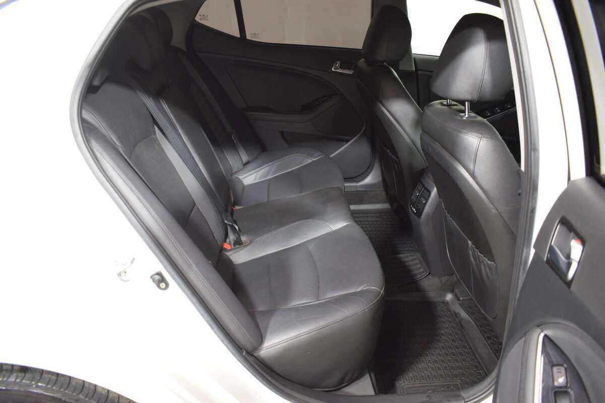 Купить Kia Optima с пробегом. Фото: #13