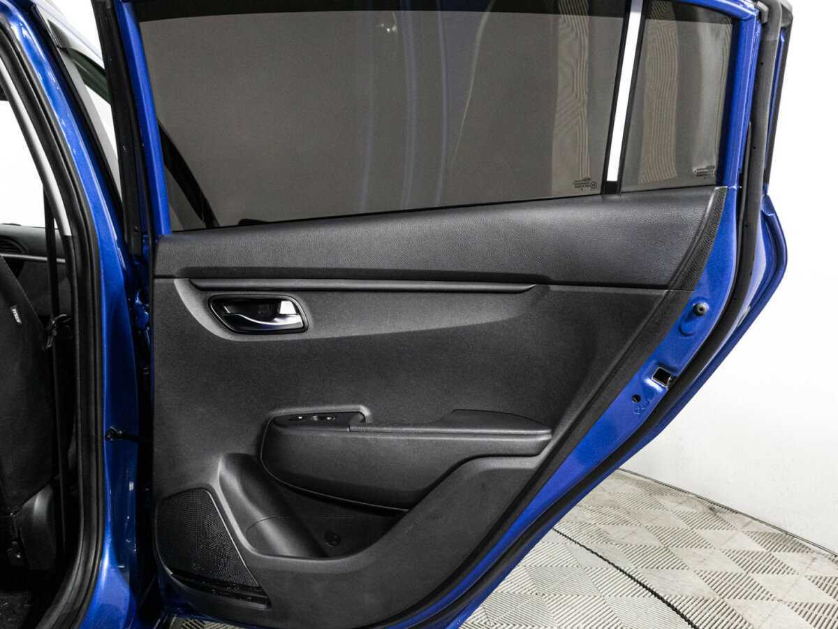 Купить Kia Rio с пробегом. Фото: #23