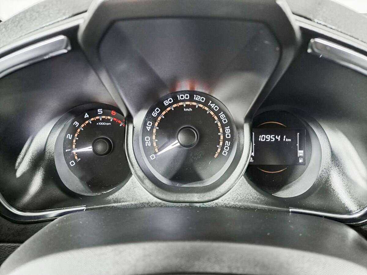 Купить Lada (ВАЗ) XRAY с пробегом. Фото: #8