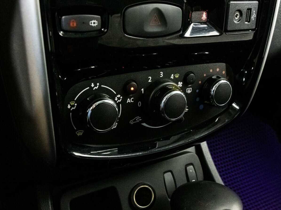 Купить Nissan Terrano с пробегом. Фото: #12