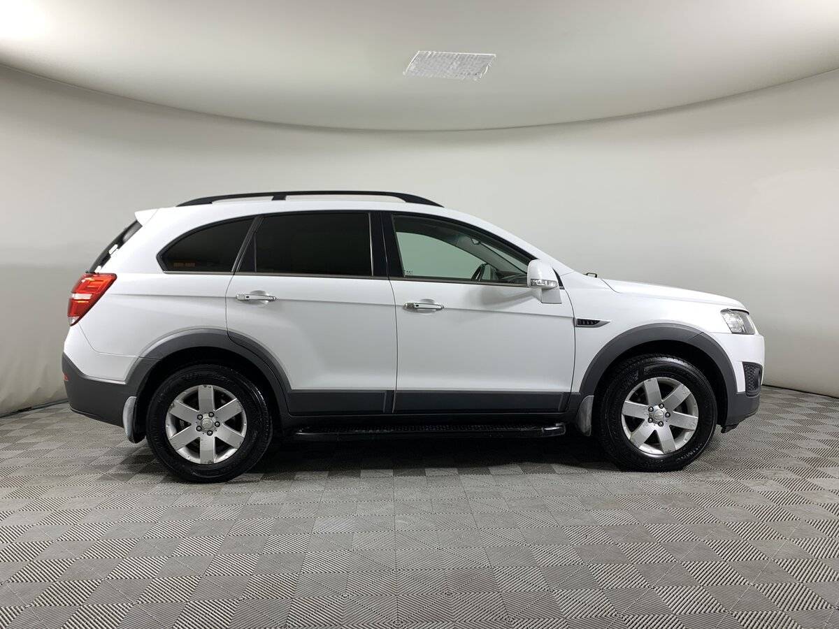 Купить Chevrolet Captiva с пробегом. Фото: #3