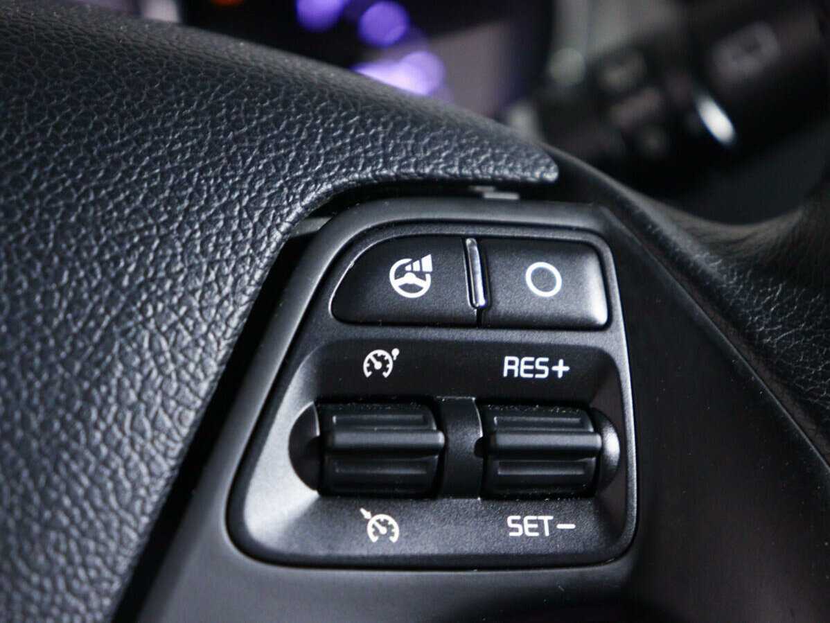 Купить Kia Ceed с пробегом. Фото: #17