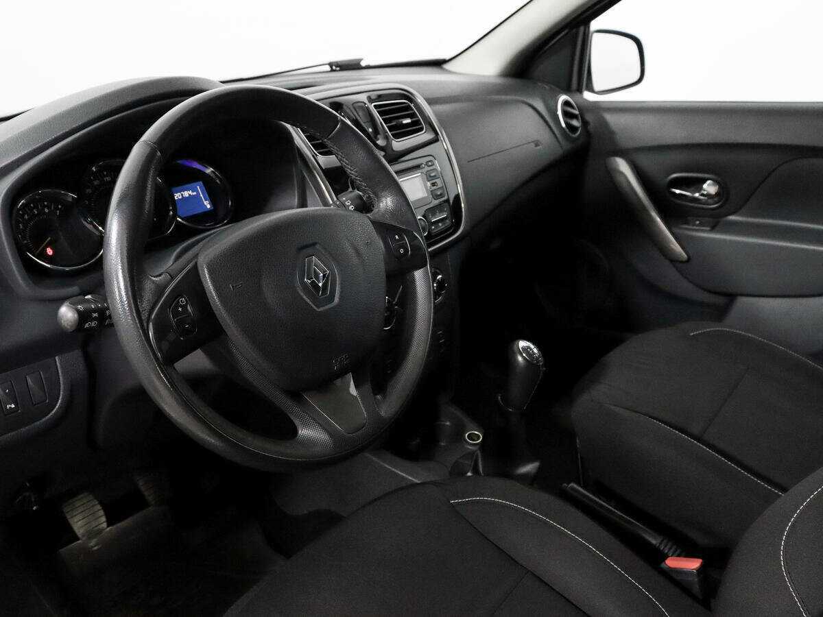 Купить Renault Sandero с пробегом. Фото: #6