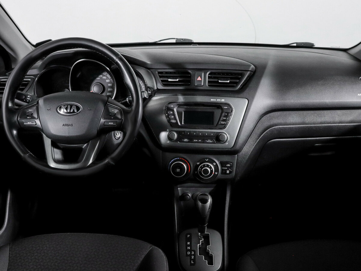 Купить Kia Rio с пробегом. Фото: #8