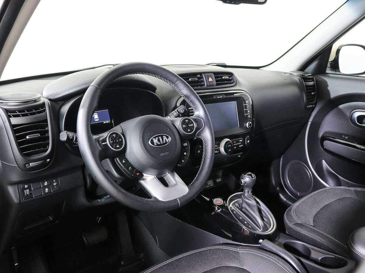 Купить Kia Soul с пробегом. Фото: #12
