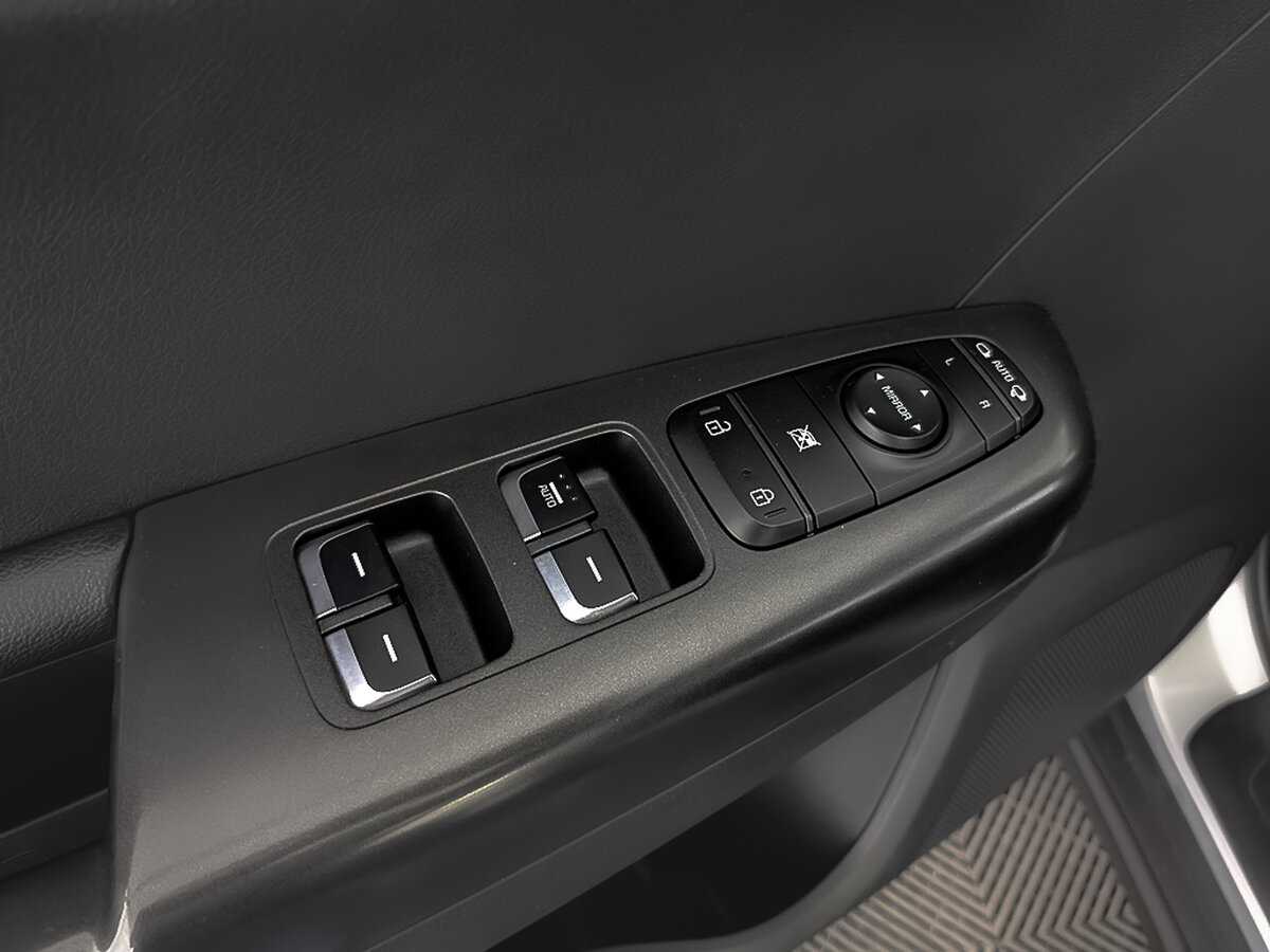 Купить Kia Sportage с пробегом. Фото: #25