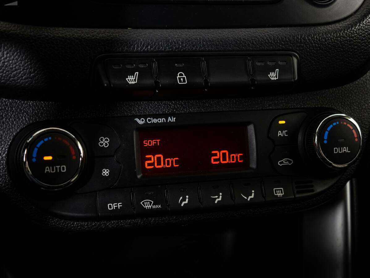 Купить Kia Ceed с пробегом. Фото: #15