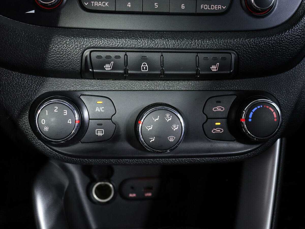 Купить Kia Ceed с пробегом. Фото: #19