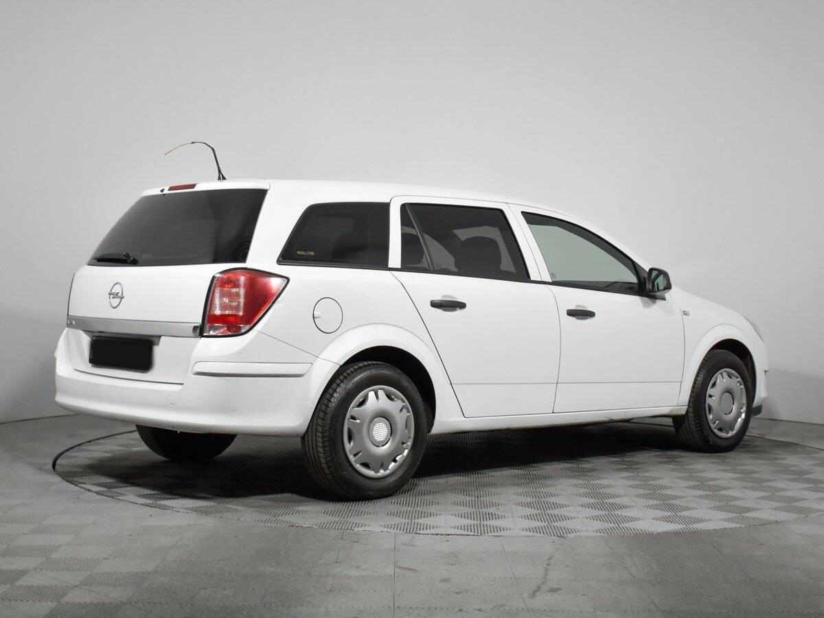 Купить Opel Astra с пробегом. Фото: #4