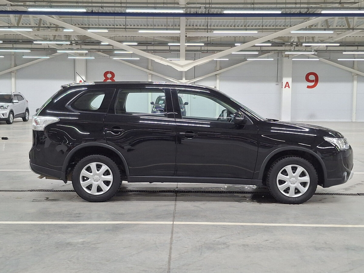 Купить Mitsubishi Outlander с пробегом. Фото: #3